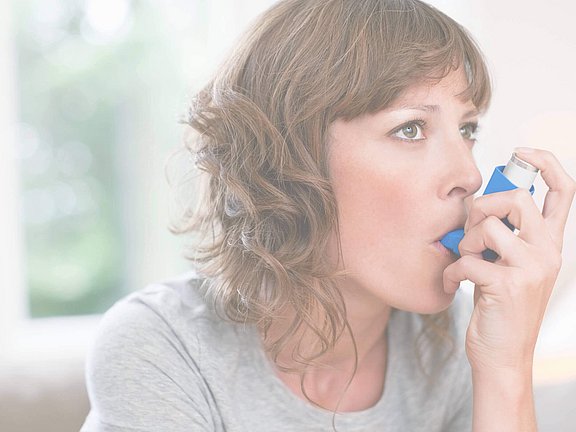 Hast du auch Verdacht auf allergisches Asthma? Mach den Allergietest und finde es heraus.