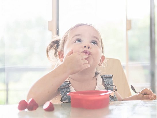 Allergiekarenz: So wird der Lebensmittelallergie auch bei Kindern vorgebeugt.